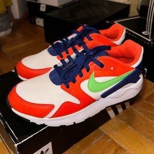 NIKE LD VICTORY AT5604-101 MULTI-COLORED